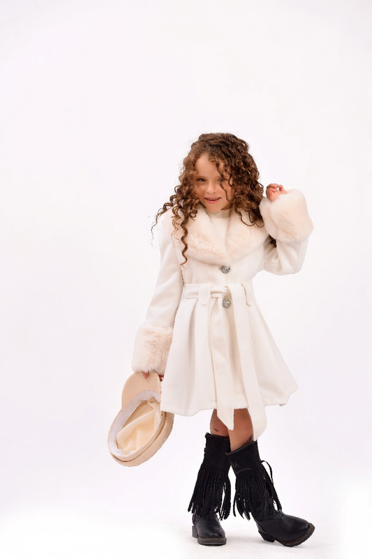 luxurious waist tie coat