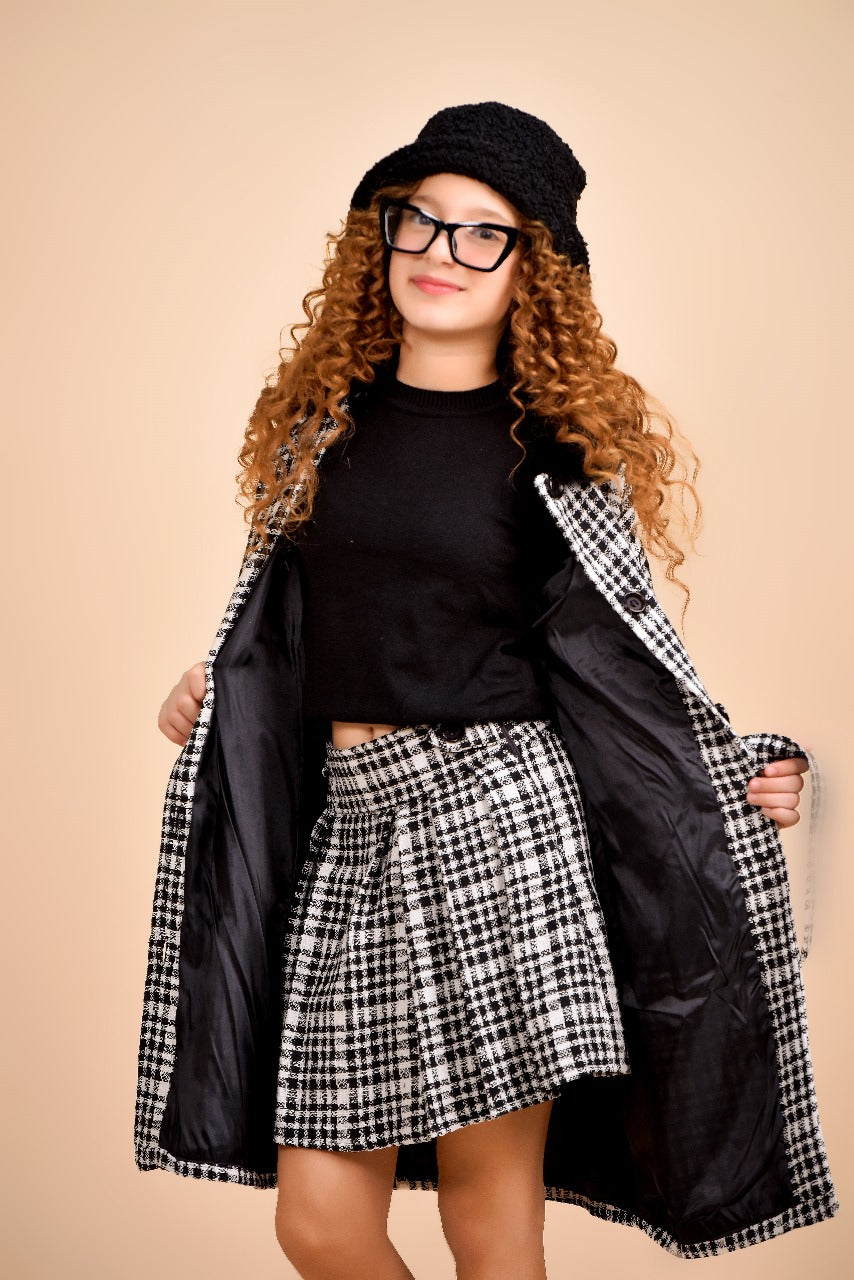 black-and-white houndstooth coat