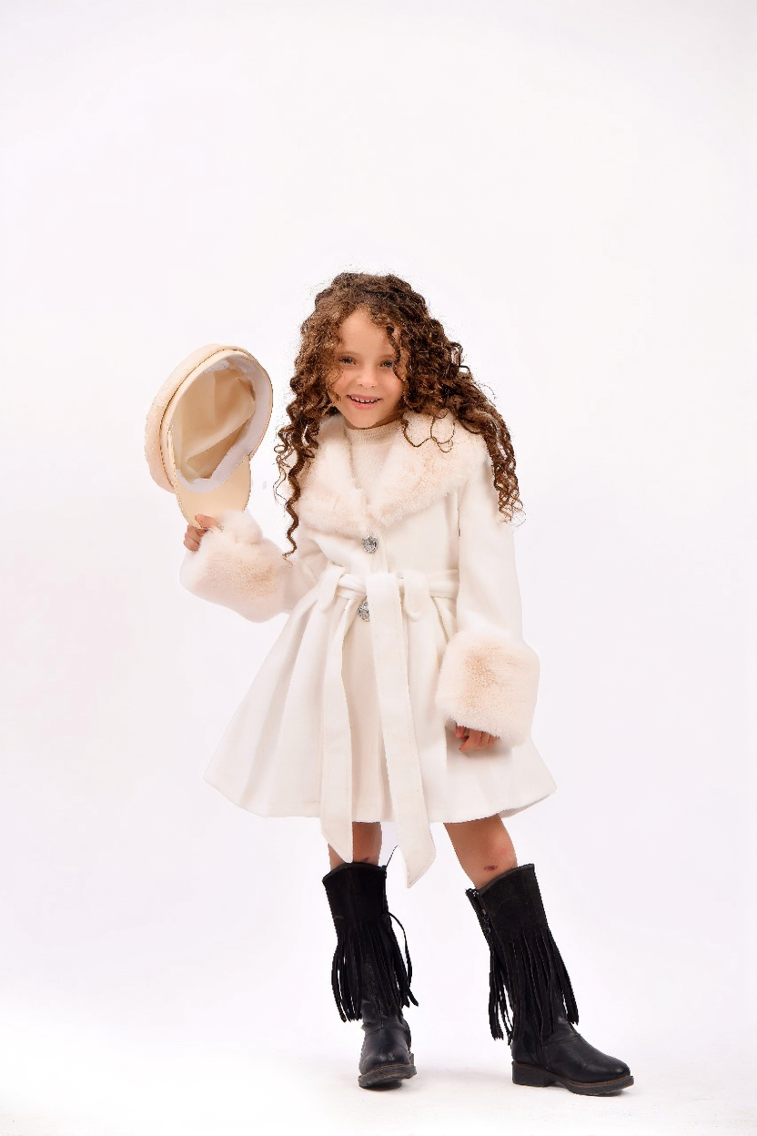 luxurious waist tie coat