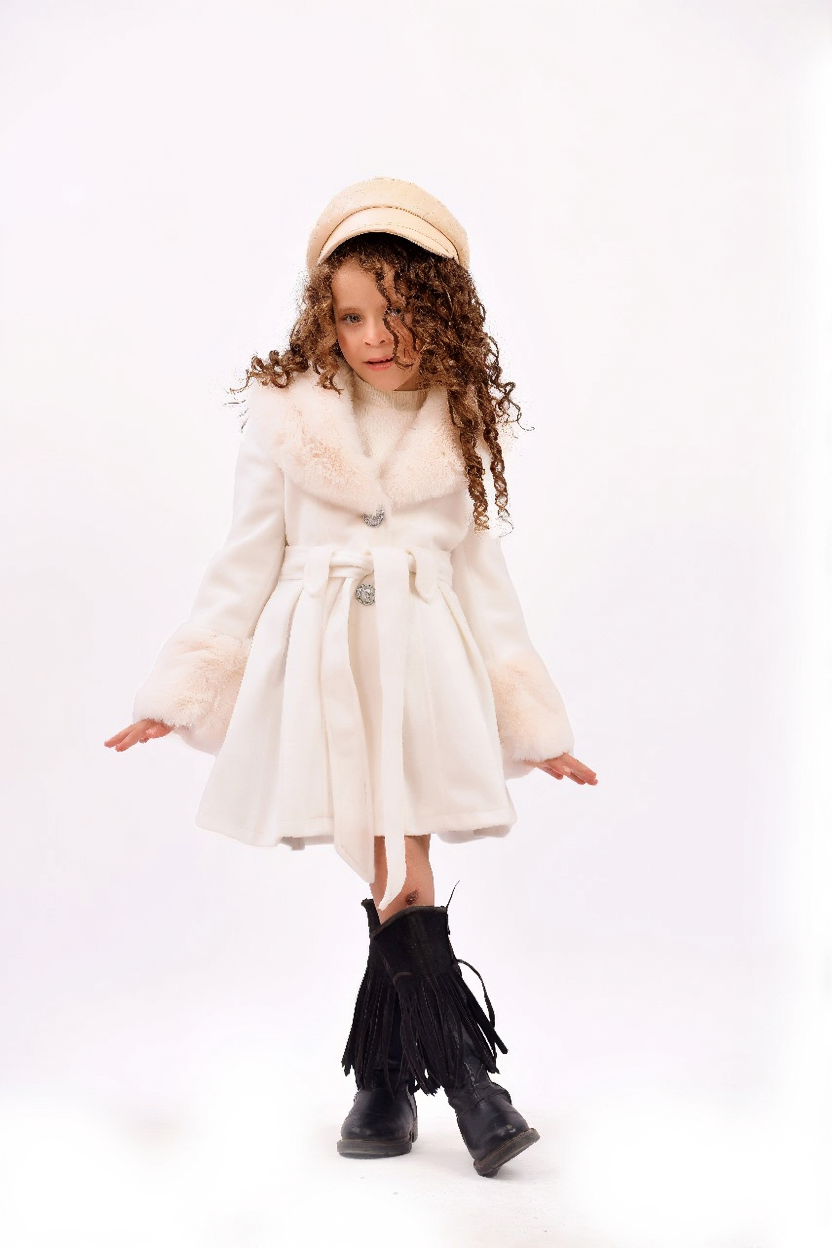 luxurious waist tie coat